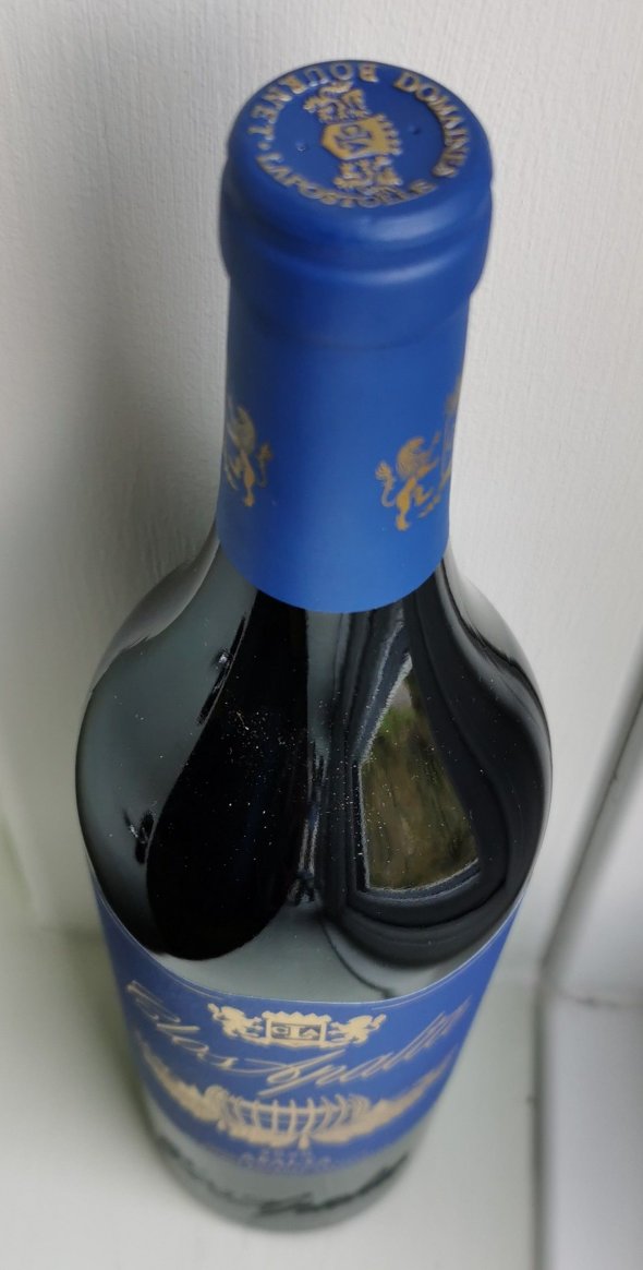 Domaine Bournet-Lapostolle, Clos Apalta, Apalta