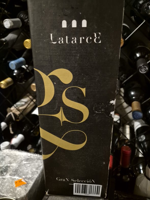 Latarce Gran Seleccion Toro Tinto Magnum