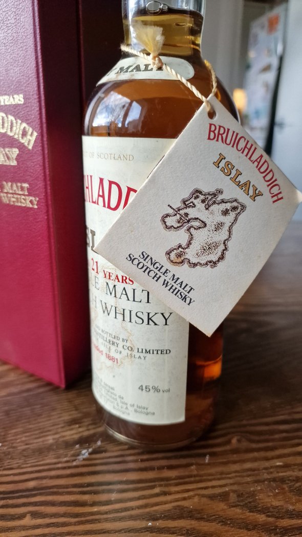 Bruichladdich - Islay Single Malt Scotch Whisky 21 years