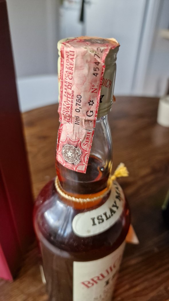Bruichladdich - Islay Single Malt Scotch Whisky 21 years