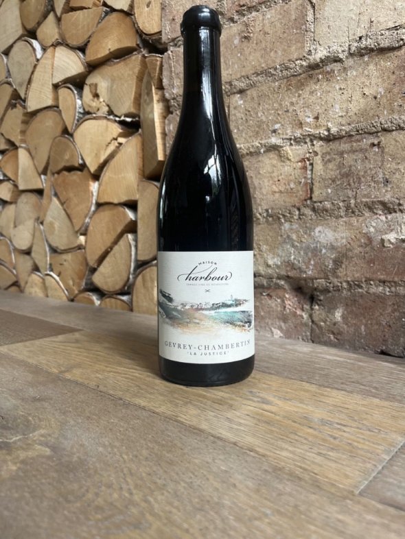 Maison Harbour, Gevrey-Chambertin, La Justice