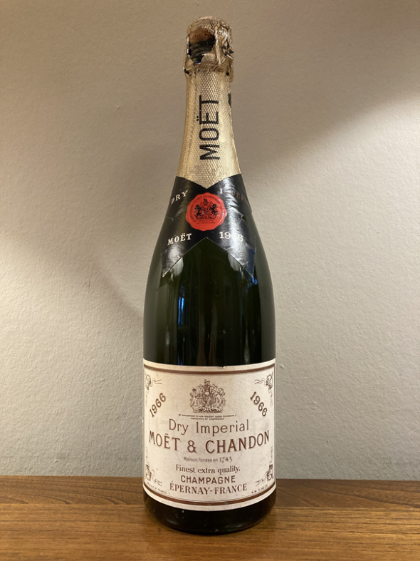 Moet & Chandon, Dry Imperial  Vintage