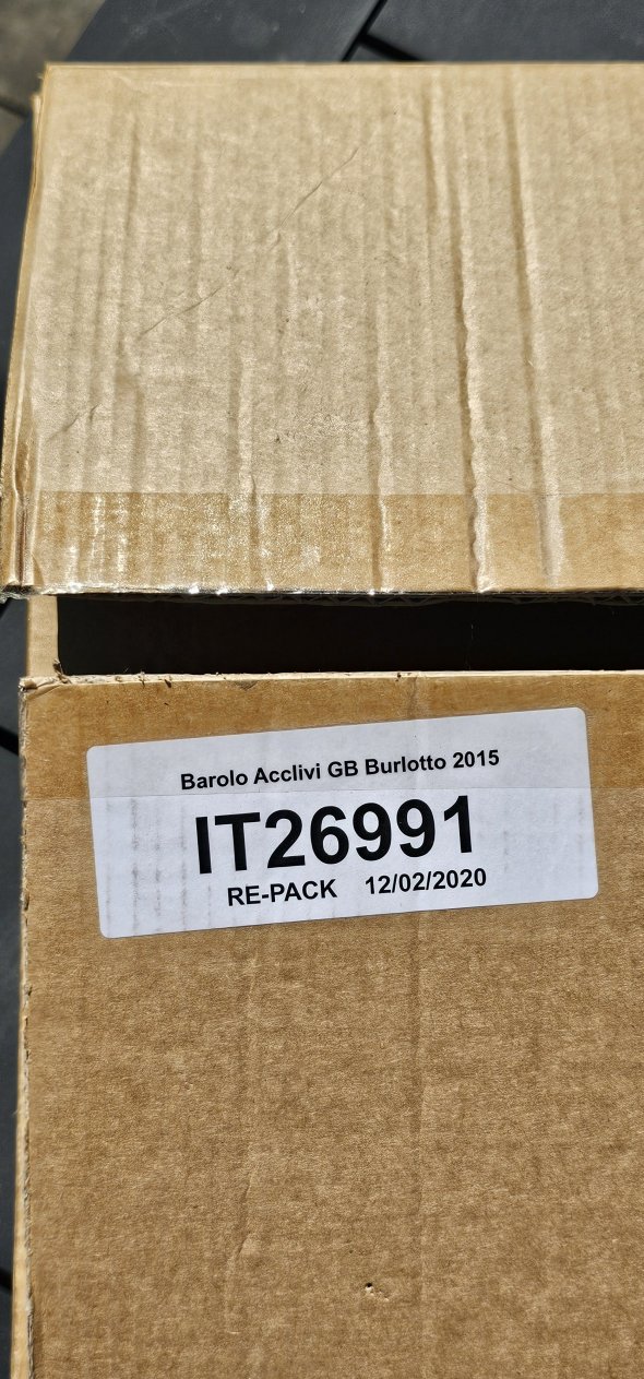 Comm. G.B. Burlotto, Barolo, Acclivi