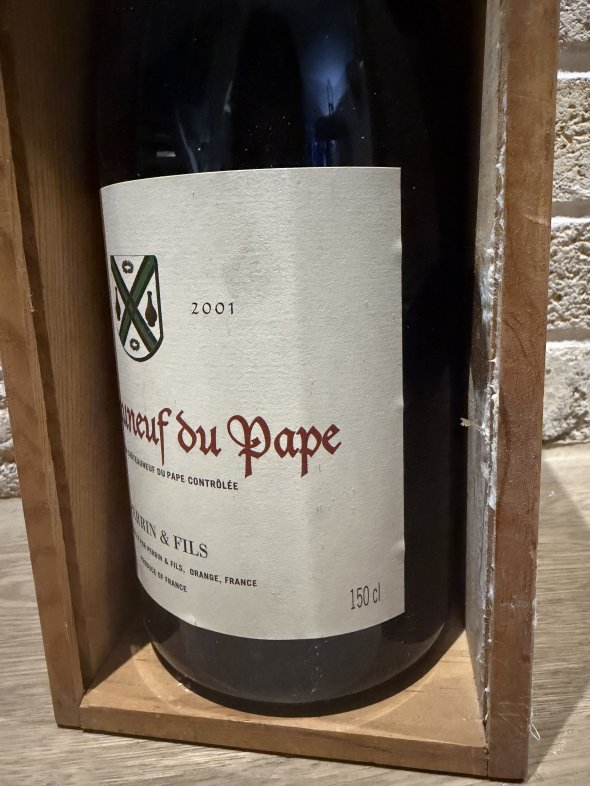 Perrin & Fils Ch&acirc;teauneuf-du-Pape 2001 Magnum (150cl) OWC