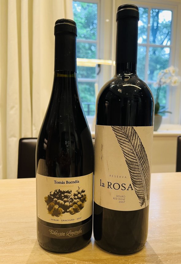 2 aged Iberian wines 