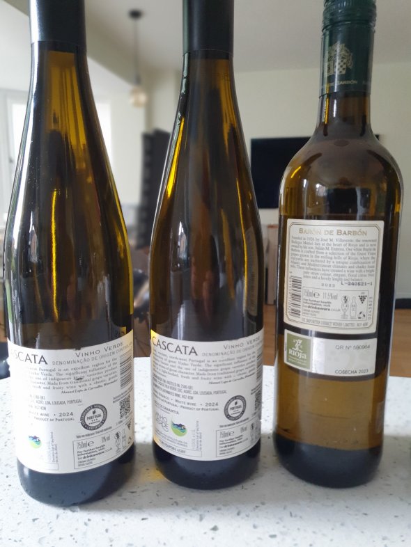 6 Mixed European wines
