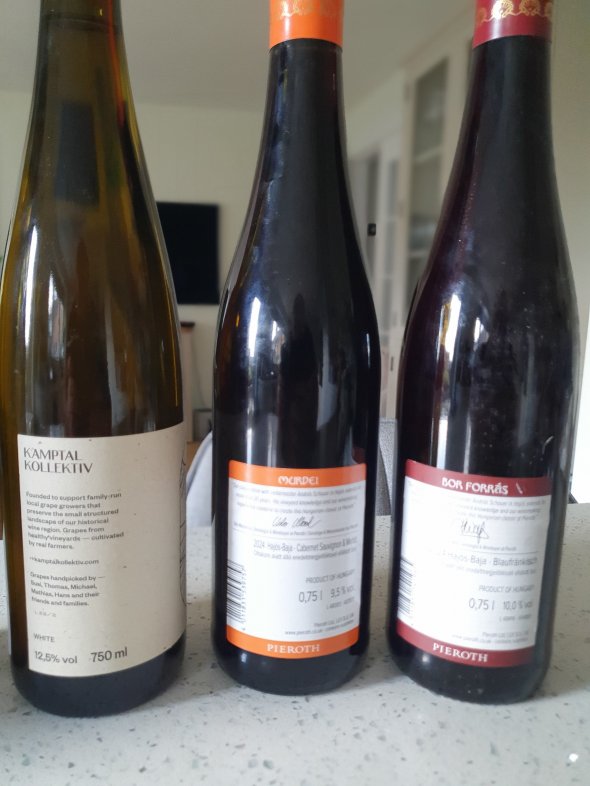6 Mixed European wines