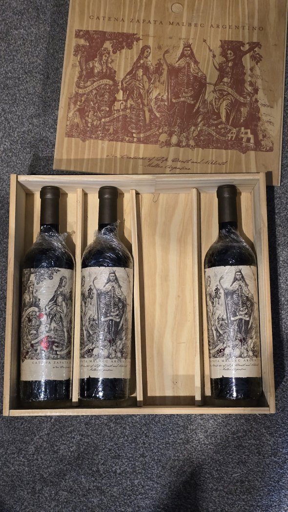 Catena Zapata, Malbec Argentino, Mendoza