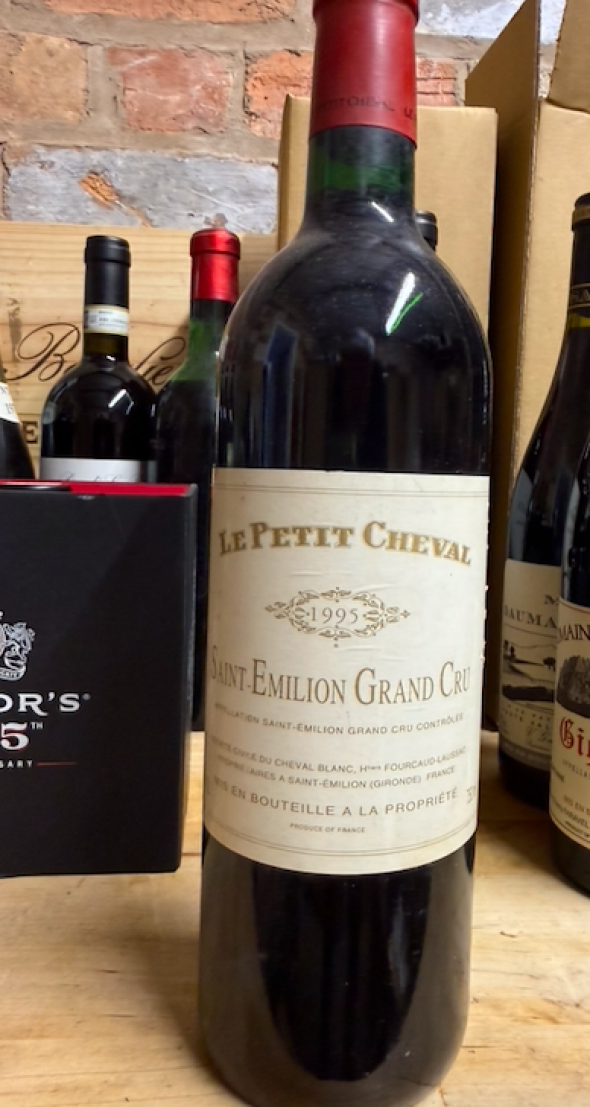 Chateau Cheval Blanc, Le Petit Cheval Rouge, Saint-Emilion Grand Cru