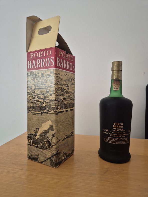 Porto Barros 10 Anos Aloirado Doce 