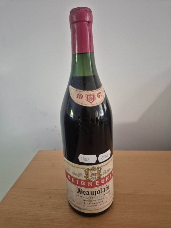 1962 Beaujolais &ndash; Mature French Red Wine - High Fill - 