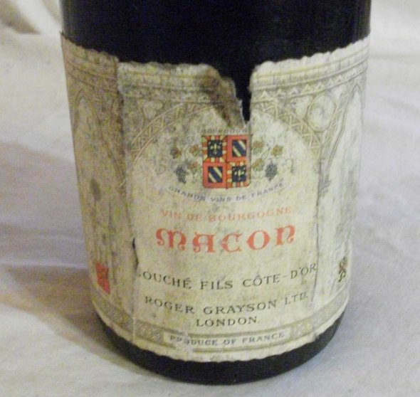 1970 Macon.  Bourgogne.  Roger Grayson Ltd, London. 