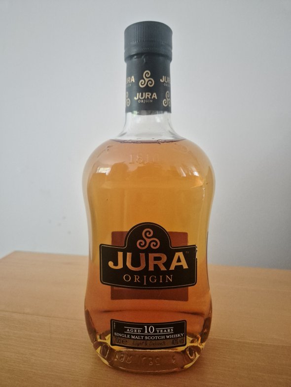Jura Origin 10 Year Old Single Malt Scotch Whisky &ndash; Boxed