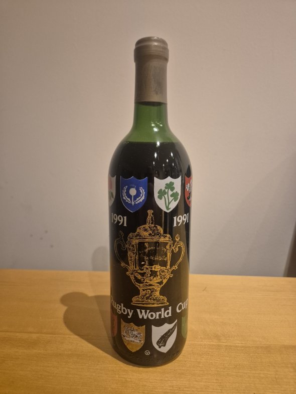 1991 Rugby World Cup Commemorative Bordeaux &ndash; Limited Collectors' Bottle