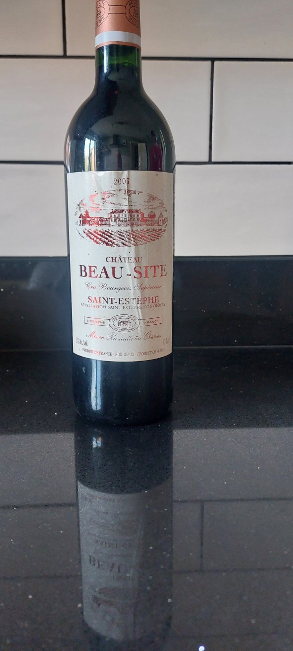 Chateau Beau-Site, Saint-Estephe