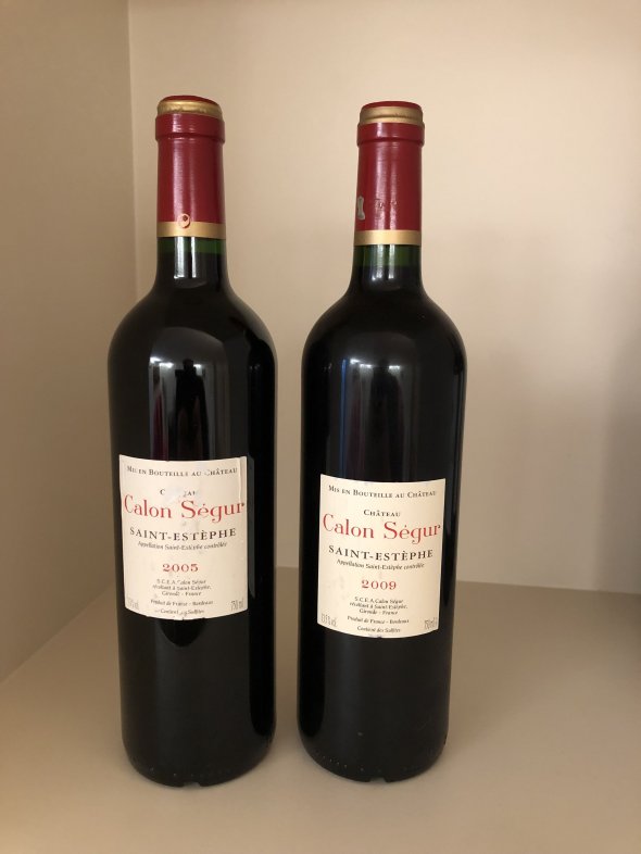 2 vintages of Calon Segur, Bordeaux, Saint Estephe, France, AOC, 3eme Cru Classe, 2009
