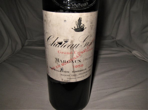 1959 'Chateau Giscours'.  Margaux. (Medoc) Grand Cru Classe.  Nicolas Tari.  Very Rare. 