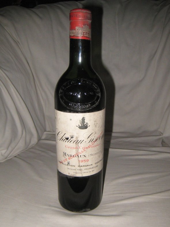 1959 'Chateau Giscours'.  Margaux. (Medoc) Grand Cru Classe.  Nicolas Tari.  Very Rare. 