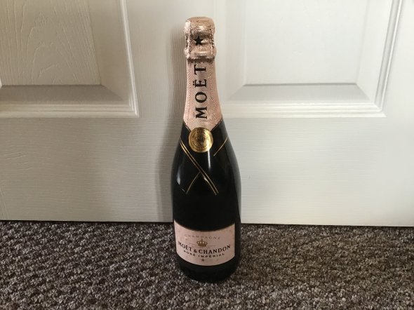 Moet & Chandon, Rose Imperial, Champagne, France, AOC