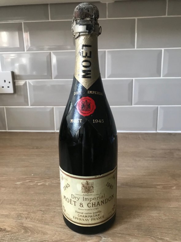 Moet & Chandon, Brut Imperial, Champagne, France, AOC