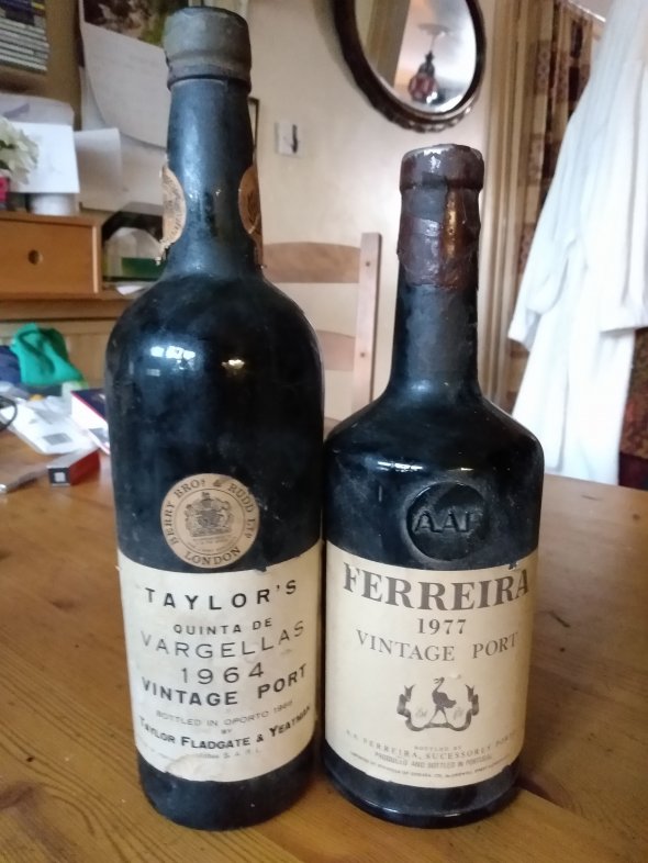 2 bottles of aged vintage port: 1964 Taylor Quinta de Vargellas, and 1977 Ferreira, Port, Portugal, DOC