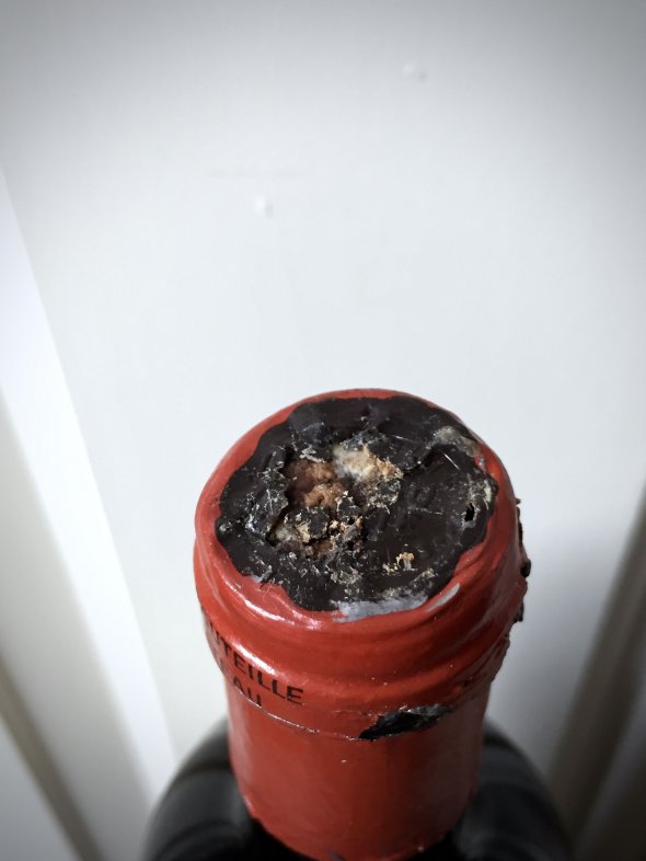 1982 Ch. Pavie, Saint Emilion, 1er Grand Cru Classe A