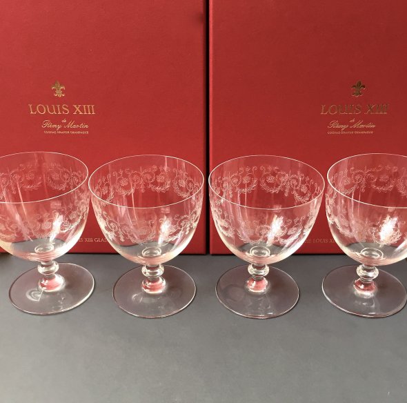 4 Baccarat crystal red wine/claret glasses - Handmade in France