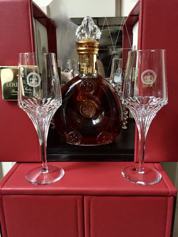 Remy Martin, Louis XIII in box, Cognac + 2 Louis XIII Baccarat Glasses