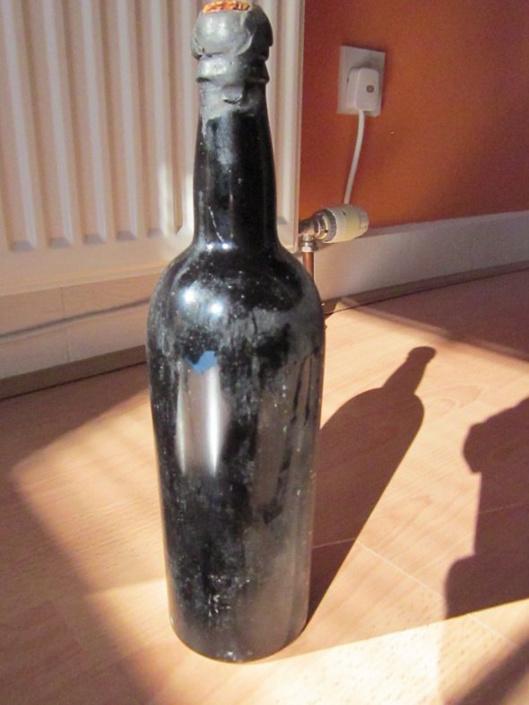 One Bottle of Taylor's  Vintage Port 1960