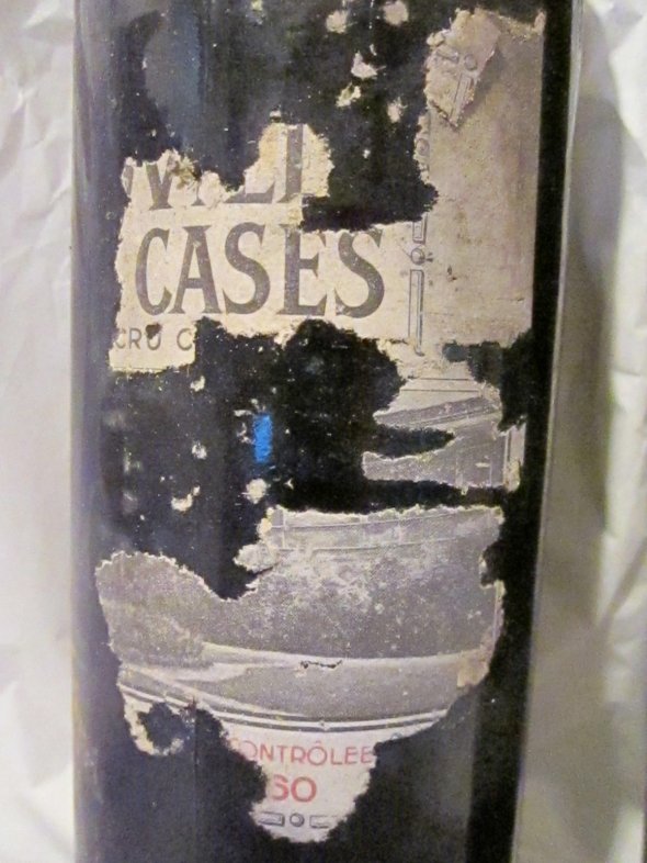 Two Bottles , One 1960 ,Other U/Known Chateau Leoville Las Cases 2eme Cru Classe, Saint-Julien