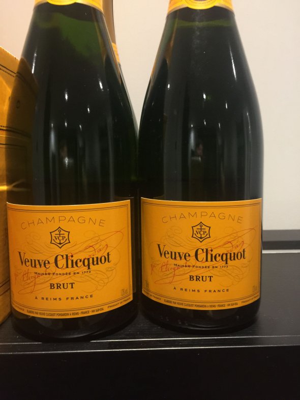 Veuve Clicquot Brut Yellow Label 
