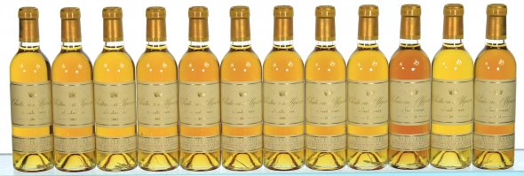 Chateau d'Yquem Premier Cru Superieur, Sauternes (Half Bottles) - In Bond