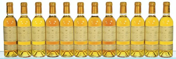 Chateau d'Yquem Premier Cru Superieur, Sauternes (Half Bottles) - In Bond