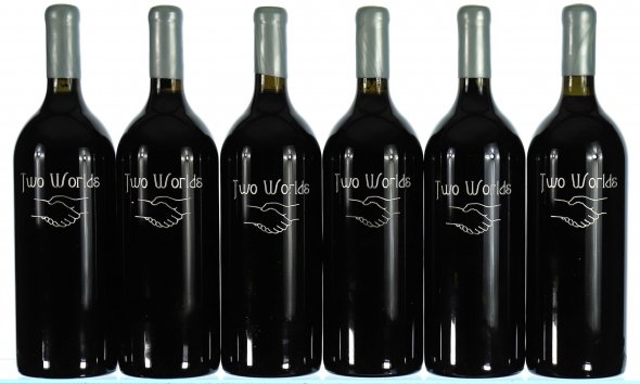 Two Worlds, Two Hands & Egelhoff (Magnums) - In Bond