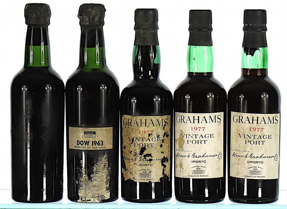 1963/1977 Mixed Lot of Vintage Port (Halves)