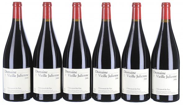Domaine de la Vieille Julienne, Chateauneuf-du-Pape (Magnums) - In Bond