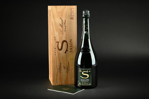 Salon, Le Mesnil (Magnum)