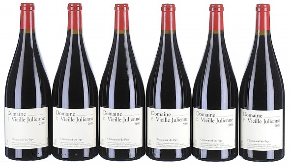 Domaine de la Vieille Julienne, Chateauneuf-du-Pape (Magnums) - In Bond
