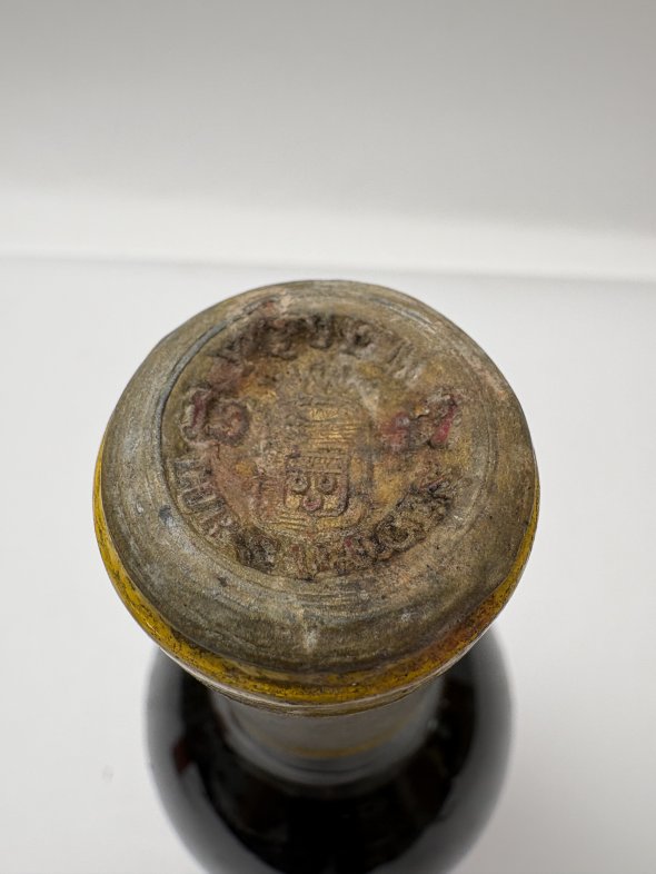 Chateau d'Yquem Premier Cru Superieur, Sauternes
